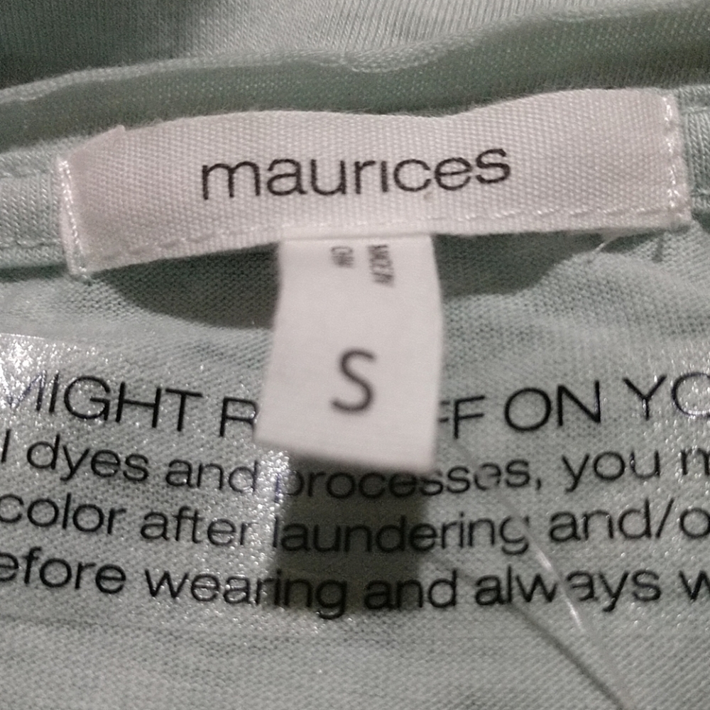 Small Maurices Graphic Tee - Picture 6 of 6